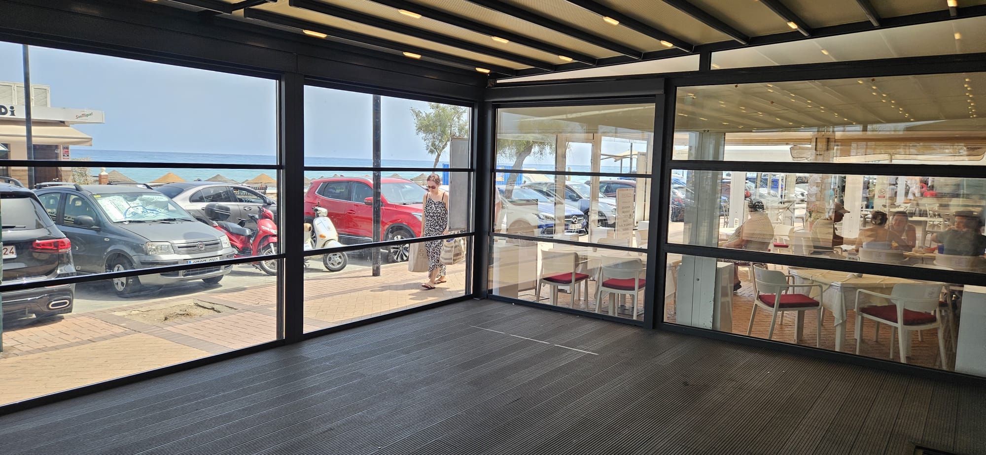 Terrasse panoramique – Marbella — Pose
